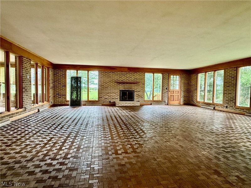 10010 W High Street, Orrville, OH 44667 Photo 2