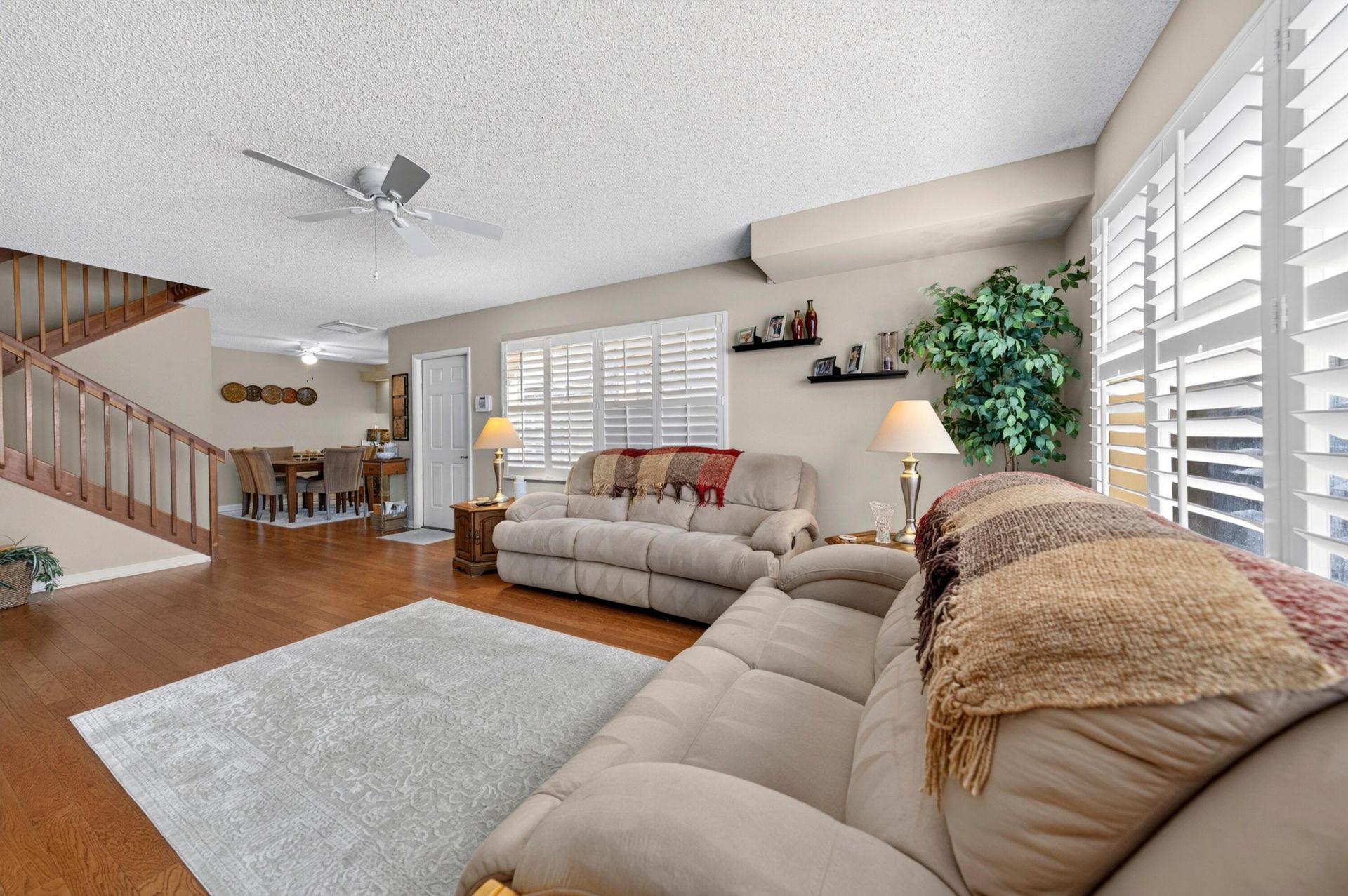 42 Essex Court, Unit B, Royal Palm Beach, FL 33411 Photo