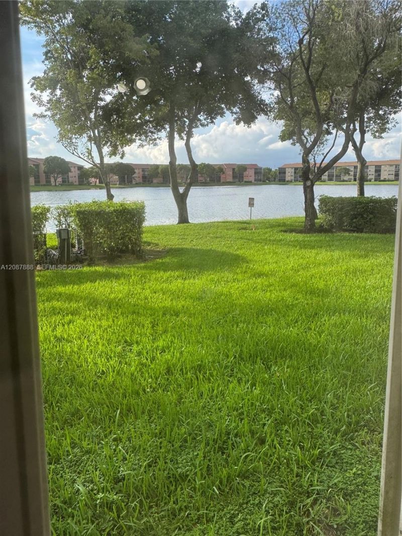 750 SW 138th Ave, Unit 106F, Pembroke Pines, FL 33027 Photo