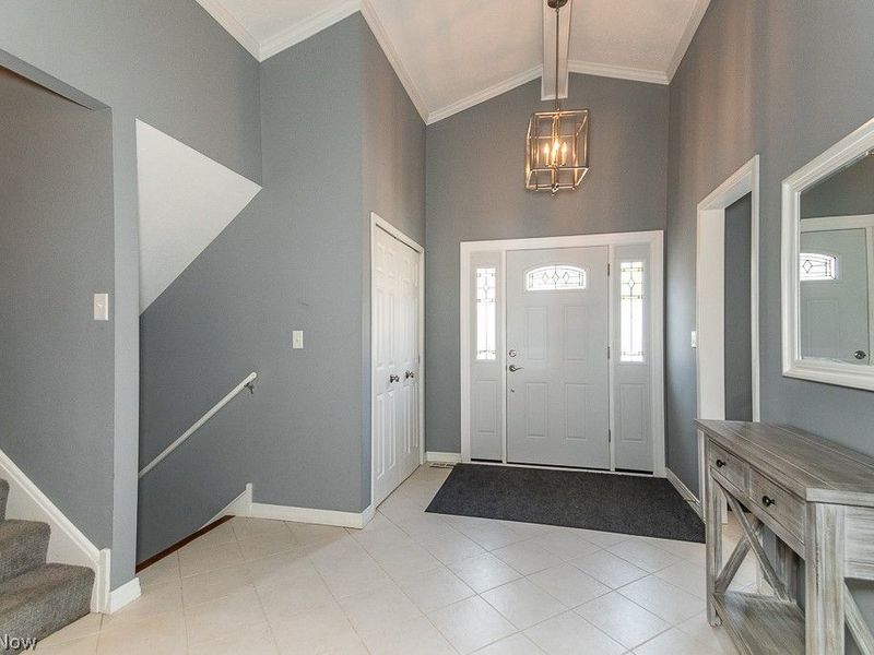 7085 Hoover Drive, Mentor, OH 44060 Photo 12