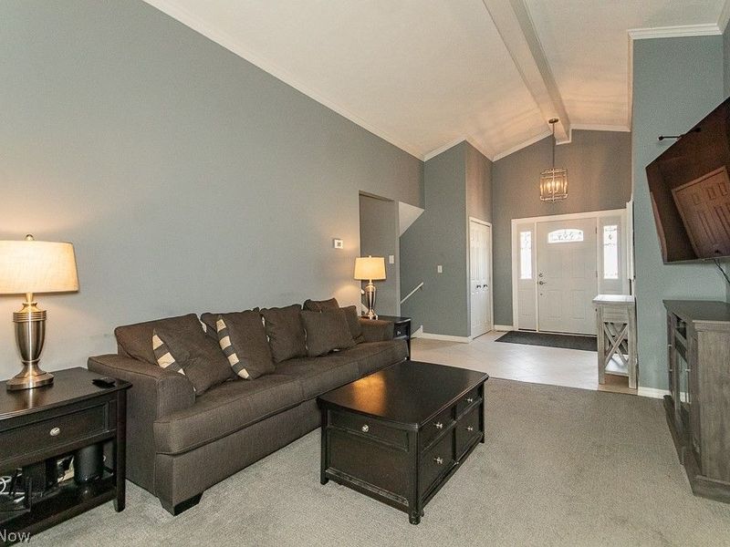 7085 Hoover Drive, Mentor, OH 44060 Photo 14