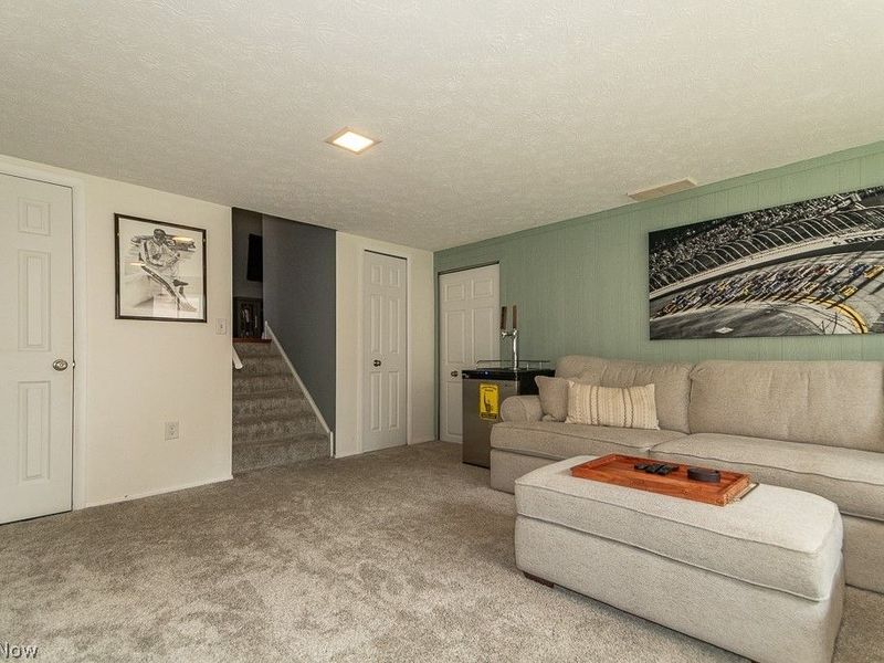 7085 Hoover Drive, Mentor, OH 44060 Photo 40
