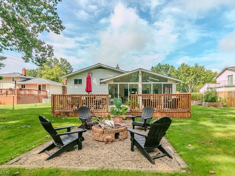 7085 Hoover Drive, Mentor, OH 44060 Photo 7