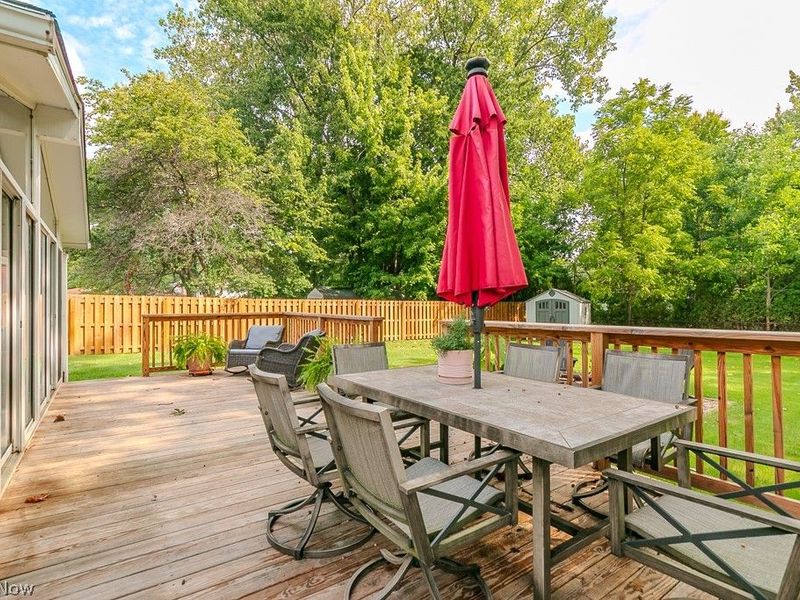 7085 Hoover Drive, Mentor, OH 44060 Photo 8