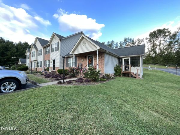 254 Booher Road, Unit Apt B1, Bristol, TN 37620