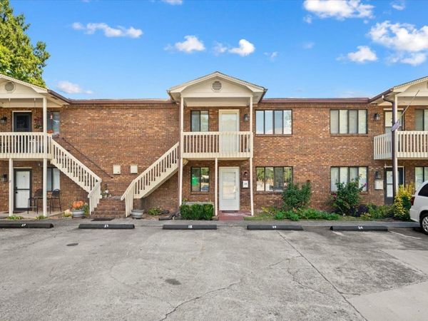 303 Crystal Place, Unit Apt 14, Dalton, GA 30720