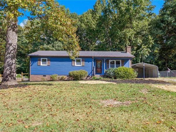 4 Sharon Drive , Thomasville, NC 27360