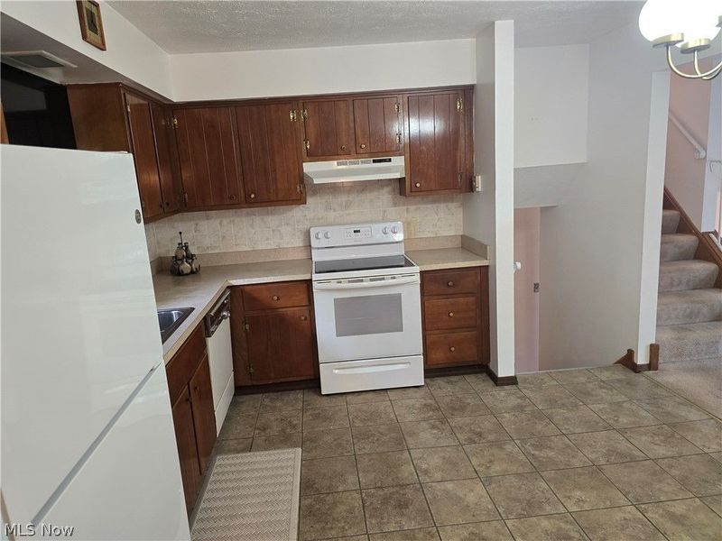 6254 S Perkins Road, Bedford Heights, OH 44146 Photo 7