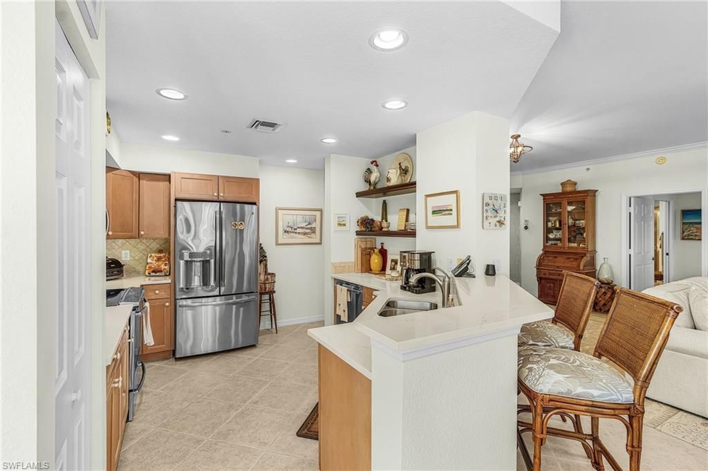 4141 Bay Beach Ln, Unit 456, Fort Myers Beach, FL 33931 Photo