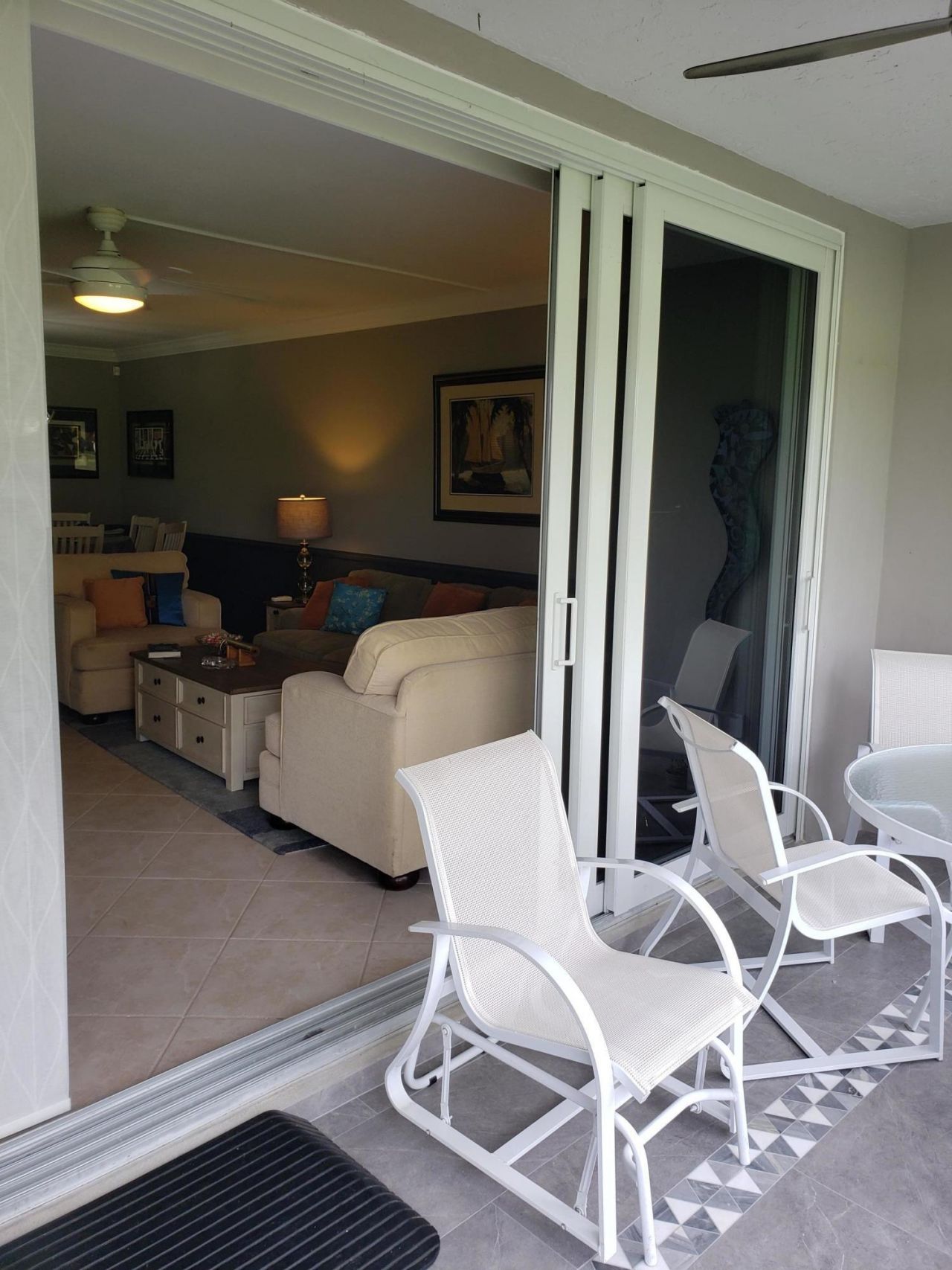 3980 Oaks Clubhouse Drive, Unit 101, Pompano Beach, FL 33069 Photo