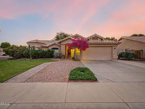 250 S ASH Drive, Chandler, AZ 85224