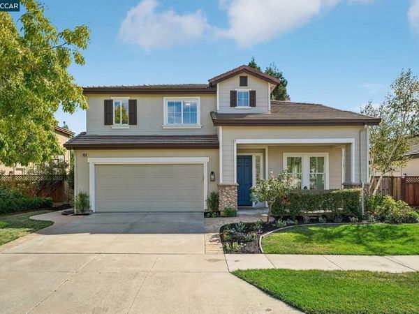 4926 Redwood Ave, Dublin, CA 94568