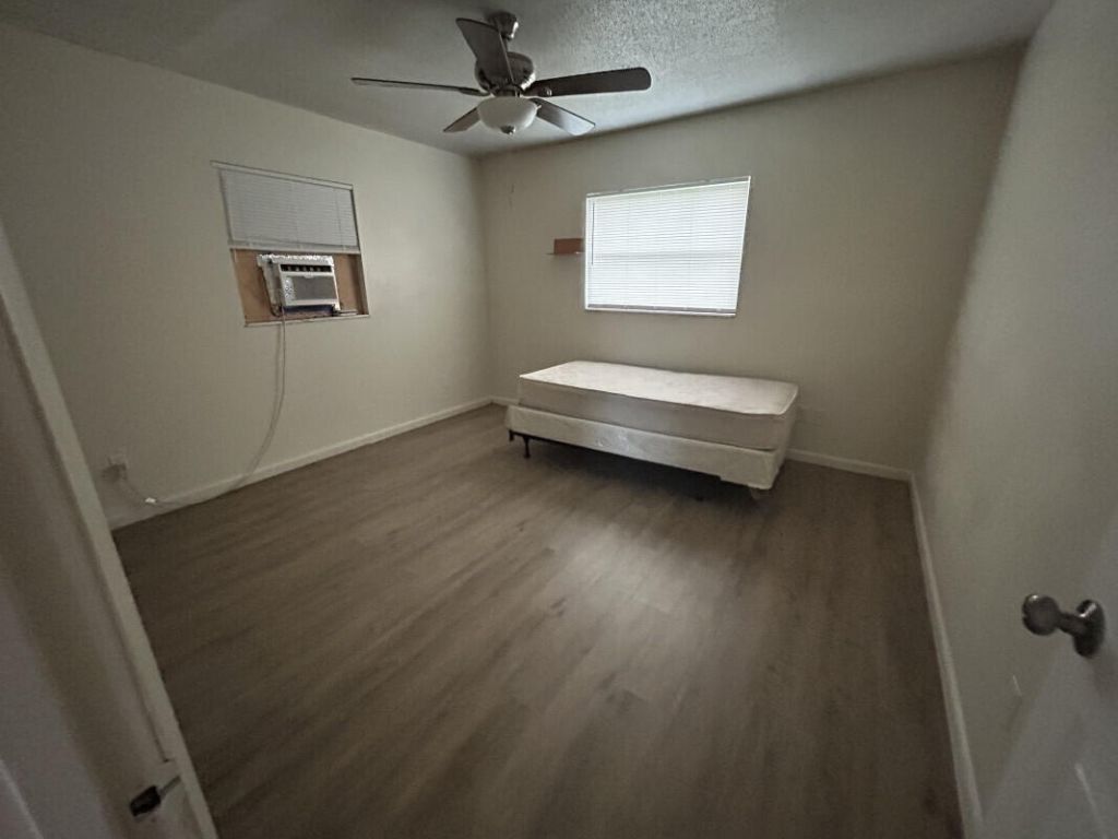 506 Holly Avenue, Unit A/B, Fort Pierce, FL 34982 Photo