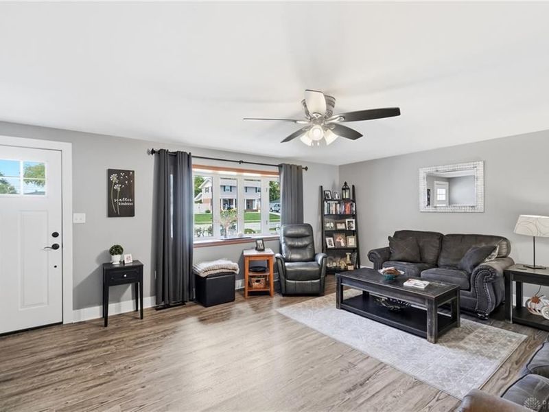 6906 Michelle Place, Clayton, OH 45322 Photo 10