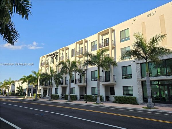 8167 NW 41st St, Unit E-302, Doral, FL 33166