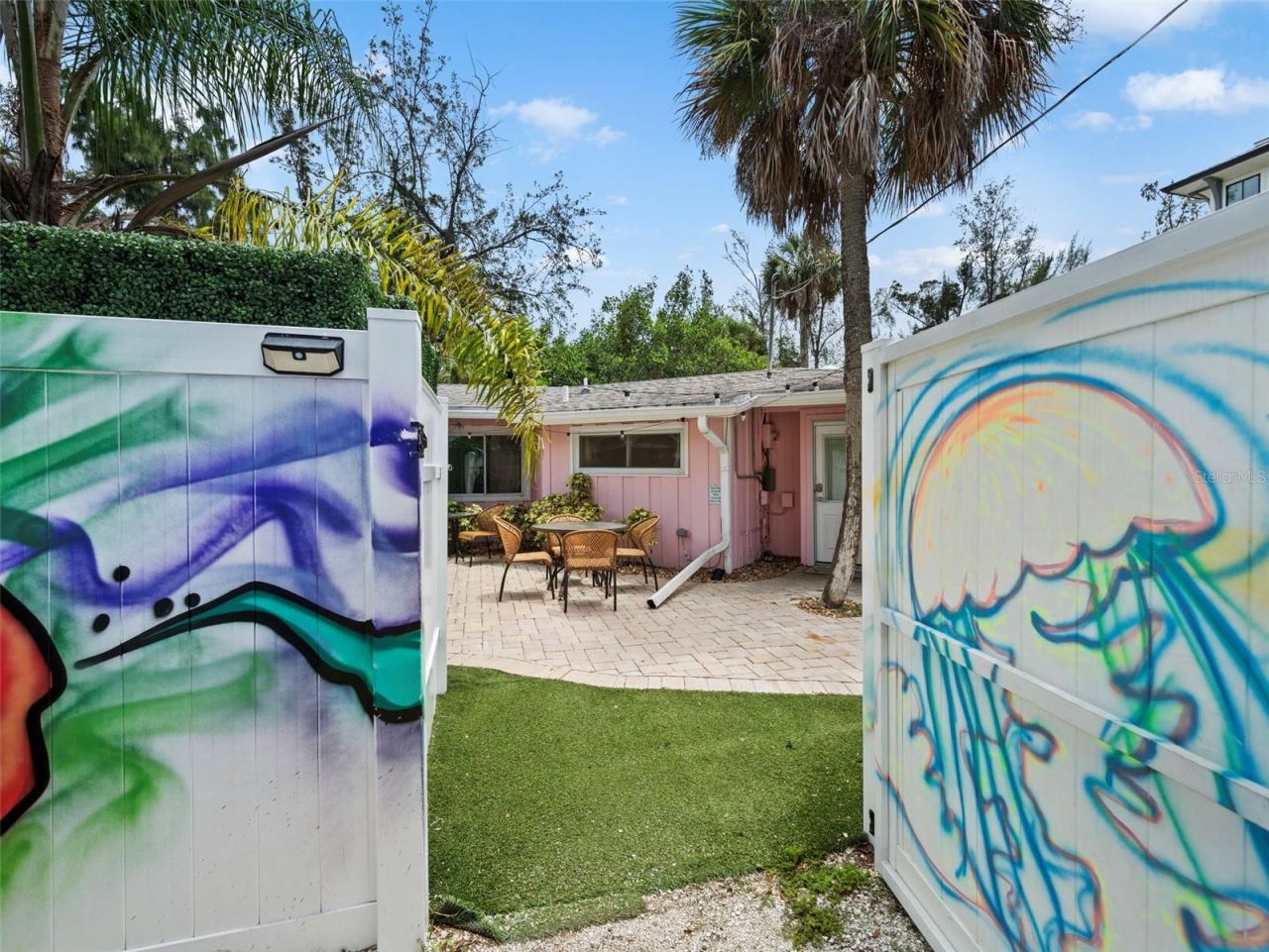 6550 Sabal Drive, Sarasota, FL 34242 Photo