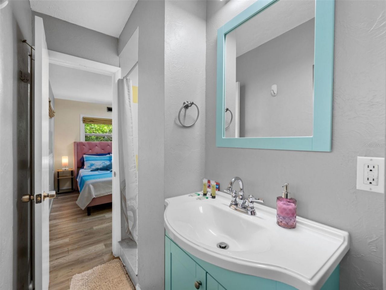 6550 Sabal Drive, Sarasota, FL 34242 Photo