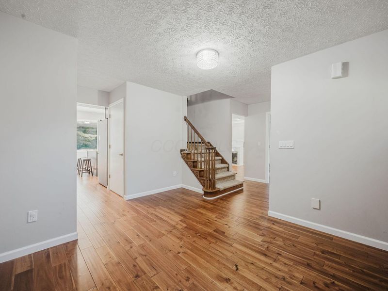 7204 Lee Road, Westerville, OH 43081 Photo 10