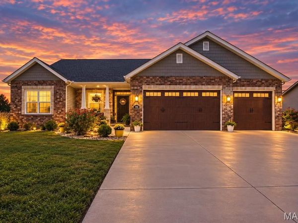 910 Taylor Drive, Waterloo, IL 62298