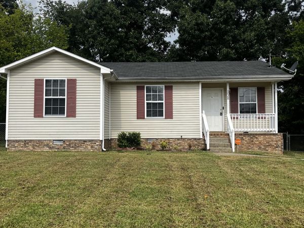 1028 Bush Ave, Oak Grove, KY 42262