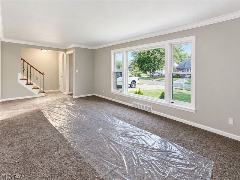 336 Halle Drive, Euclid, OH 44132 Photo 2