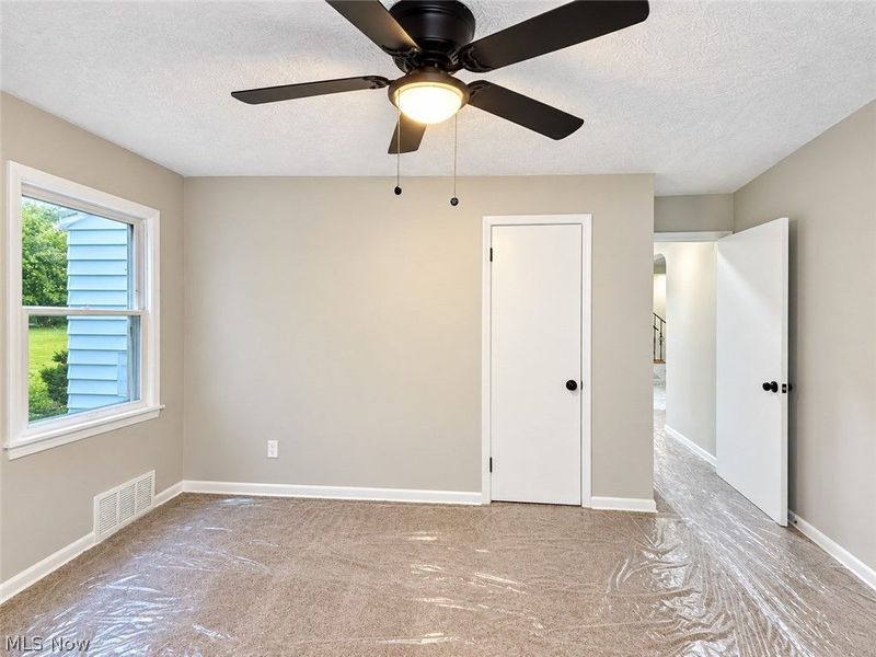 336 Halle Drive, Euclid, OH 44132 Photo 6