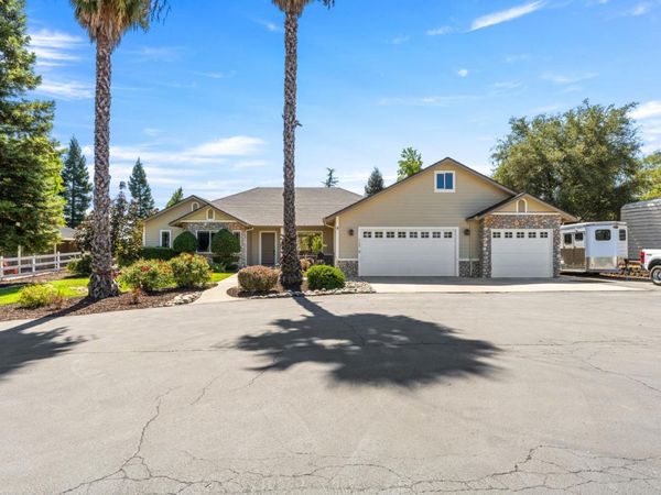 7140 Starkview Pl, Loomis, CA 95650