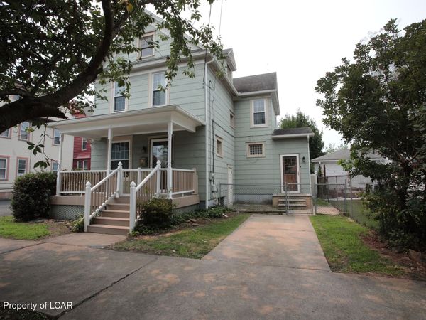 207 Delaware Avenue, West Pittston, PA 18643