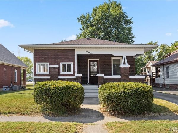 444 E Ferguson Avenue, Wood River, IL 62095