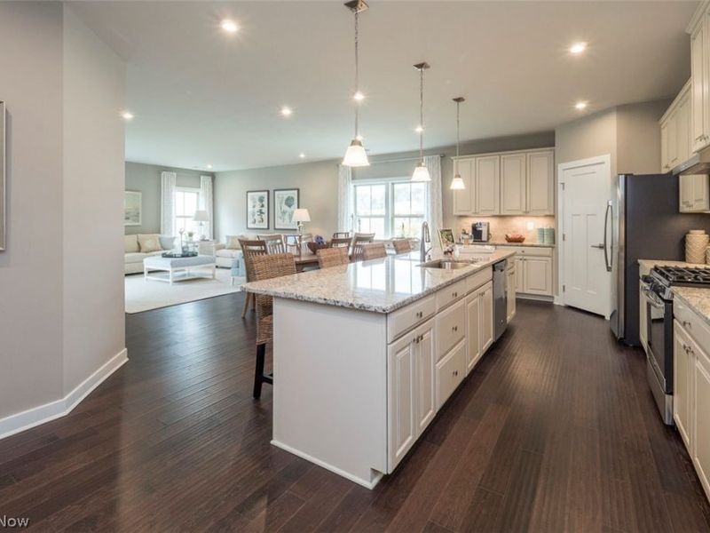 1092 Huntsman Court, Grafton, OH 44044 Photo 7