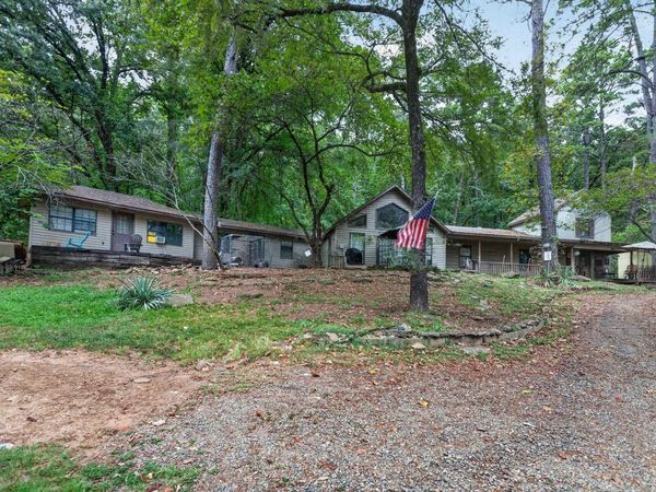 1867 County Road 3568, Clarksville, AR 72830