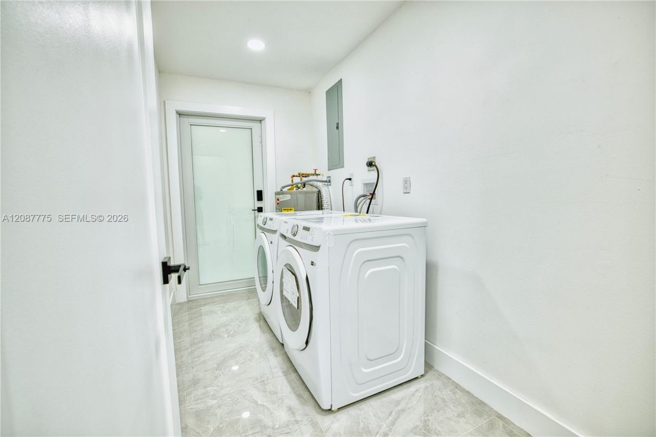 11301 SW 201st St, Miami, FL 33189 Photo
