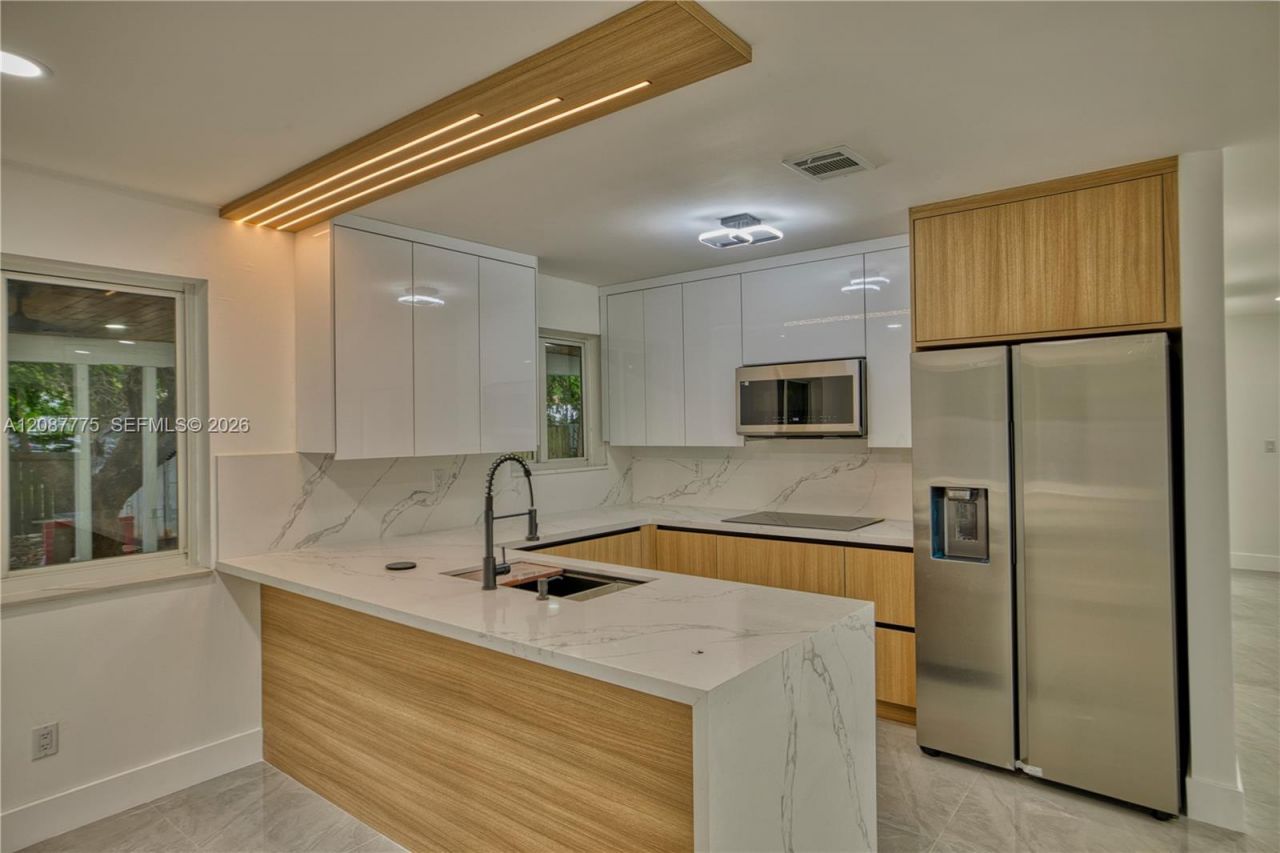 11301 SW 201st St, Miami, FL 33189 Photo