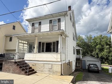 46 E MILL STREET, NESQUEHONING, PA 18240