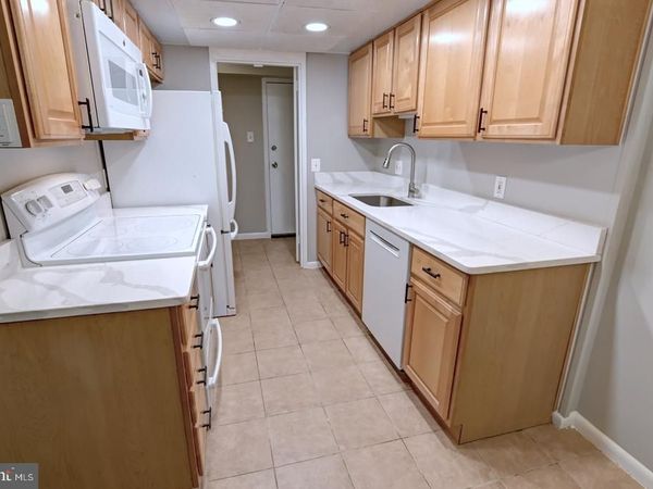 11658 STONEVIEW SQUARE , Unit 2B, RESTON, VA 20191