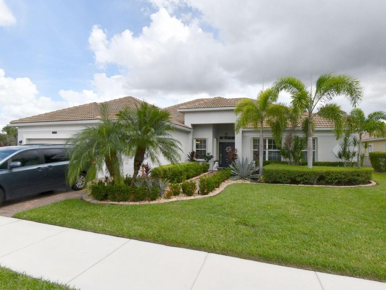 11490 SW Aventino Drive, Port Saint Lucie, FL 34987 Photo