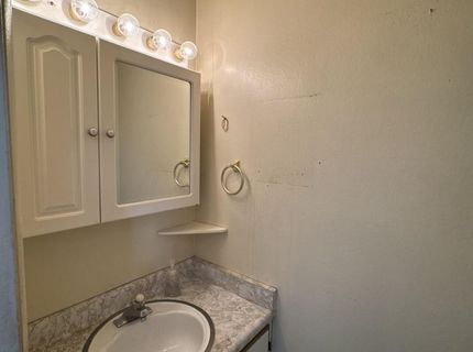 223 Smithridge Park, Reno, NV 89502 Photo