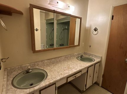 223 Smithridge Park, Reno, NV 89502 Photo