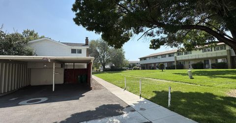 223 Smithridge Park, Reno, NV 89502 Photo