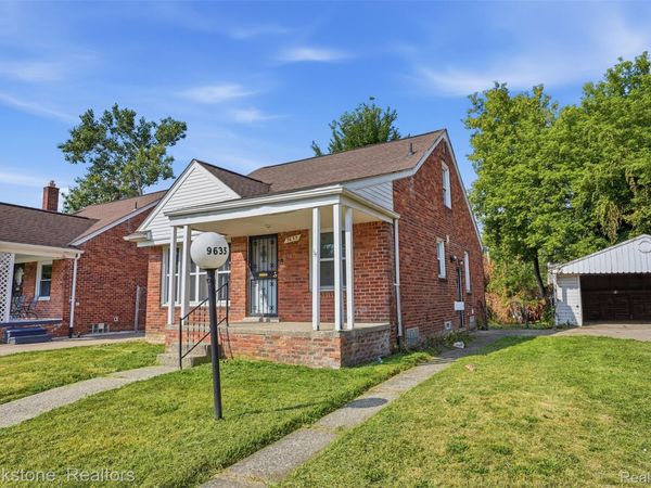 9635 Artesian Street, Detroit, Mi 48228