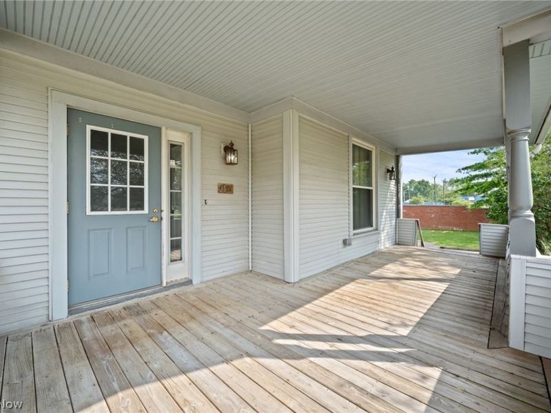 1455 Lander Road, Mayfield Heights, OH 44124 Photo 2