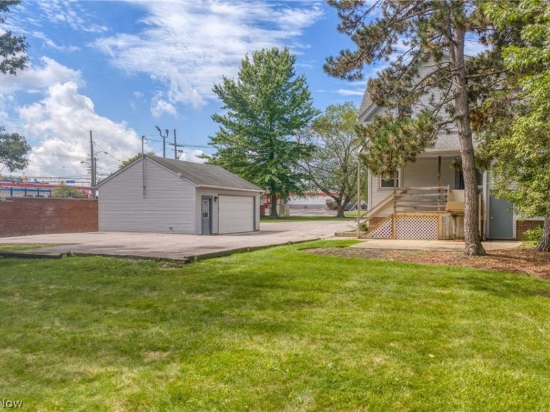 1455 Lander Road, Mayfield Heights, OH 44124 Photo 37