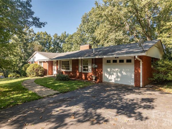 235 Landis Road , Marion, NC 28752
