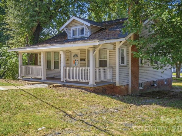 2417 The Plaza, Charlotte, NC 28205