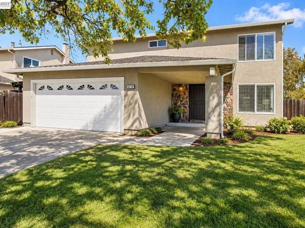 36746 Peach Ct., Newark, CA 94560