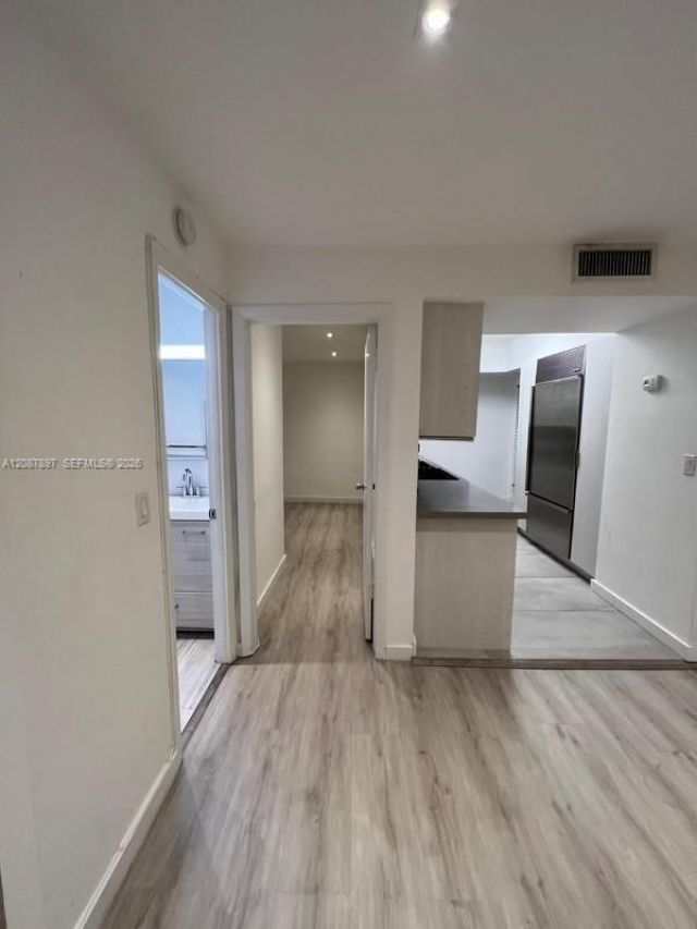 932 7th St, Unit 932D, Miami Beach, FL 33139 Photo