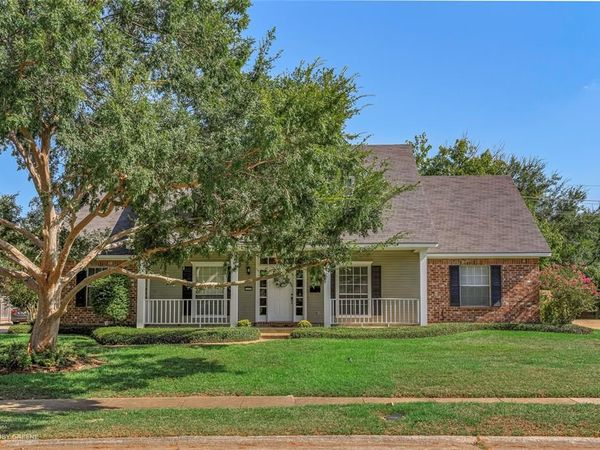 253 Clearwood , Shreveport, LA 71105