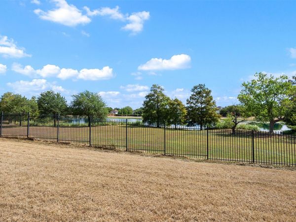 6620 Kirkwynd DR, Austin, TX 78754