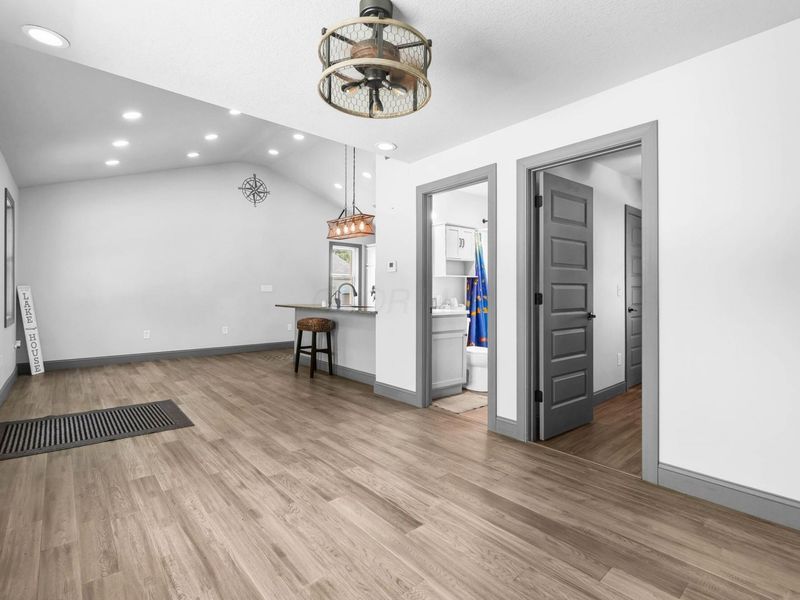 9631 Fairview Drive, Lakeview, OH 43331 Photo 12