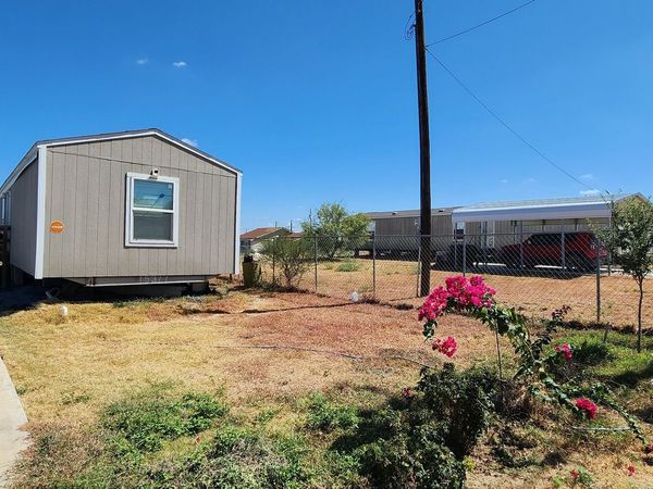 173 Pleasant, Eagle Pass, TX 78852